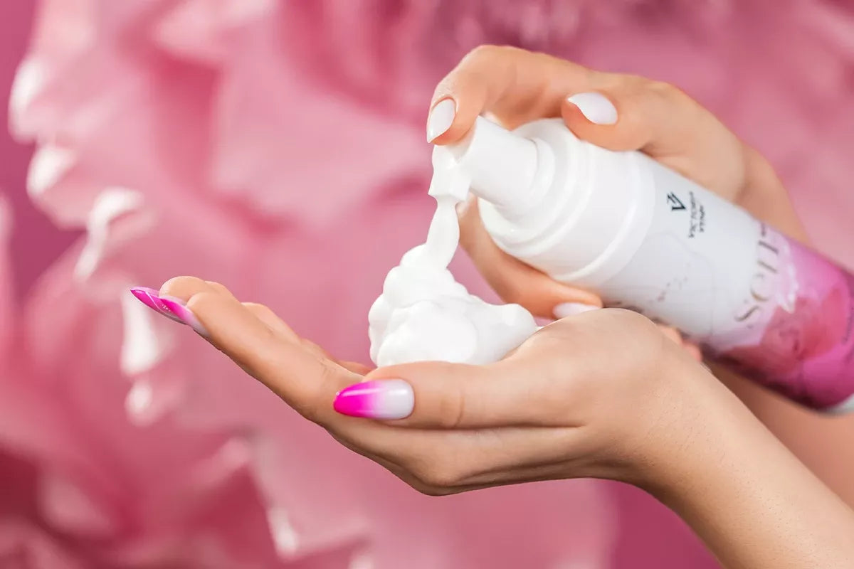 Hand Wash Cleansing &amp; Smoothing Foam SENSO Love Me